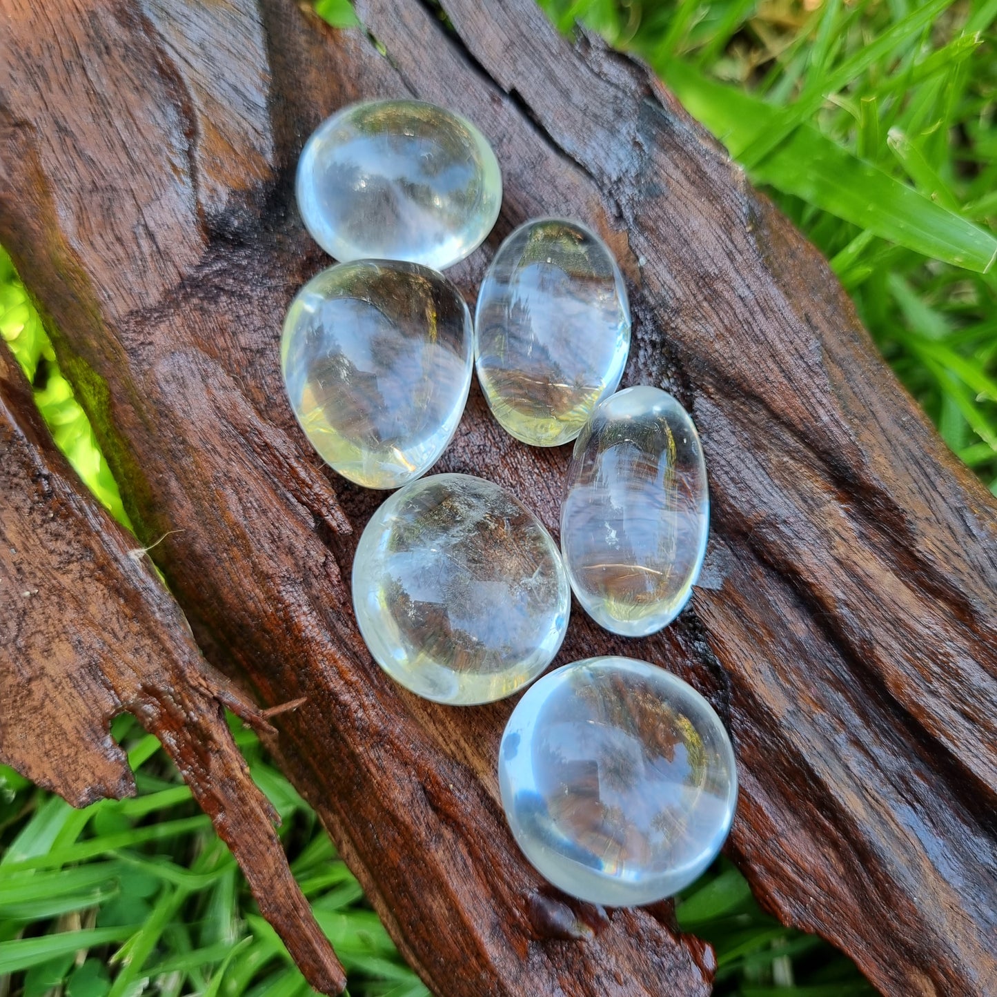 Clear Quartz Tumbled Stone A