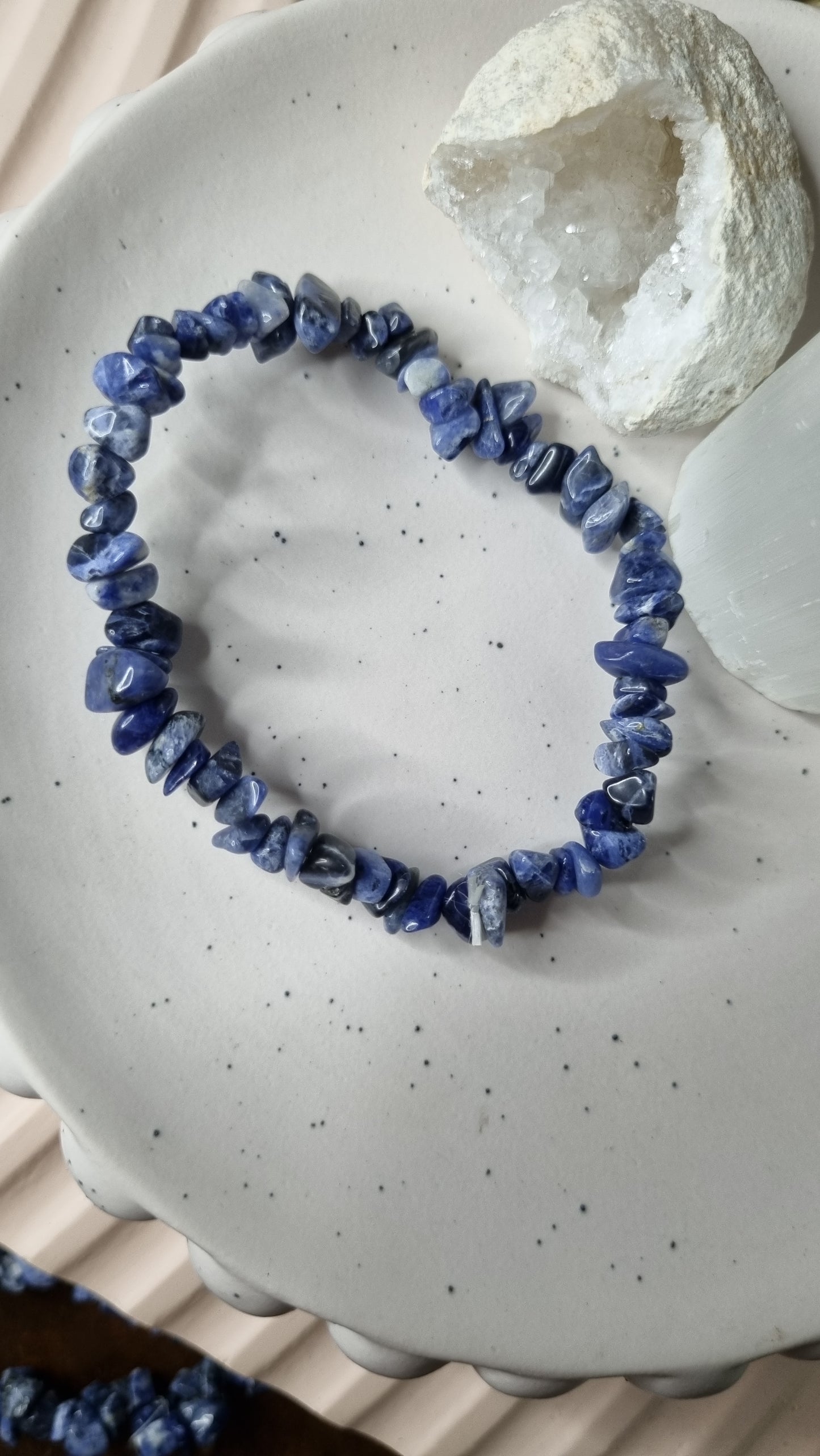 Sodalite chip bracelet