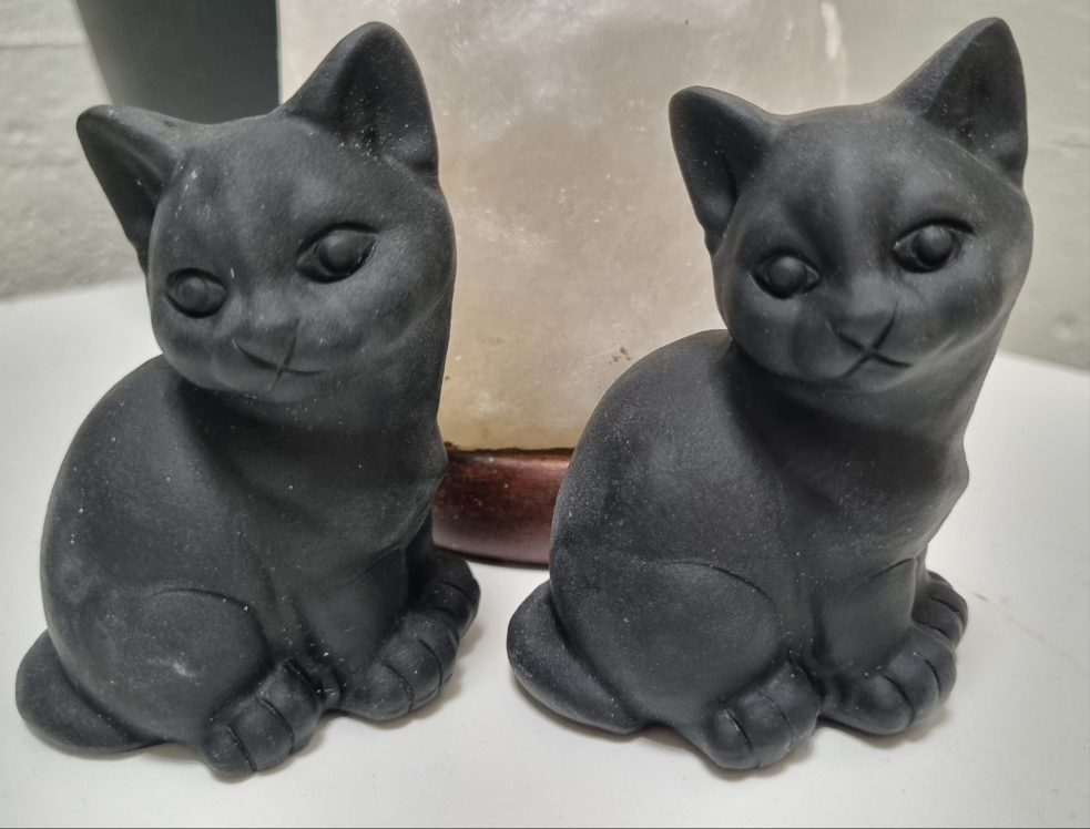 Black Obsidian Cat