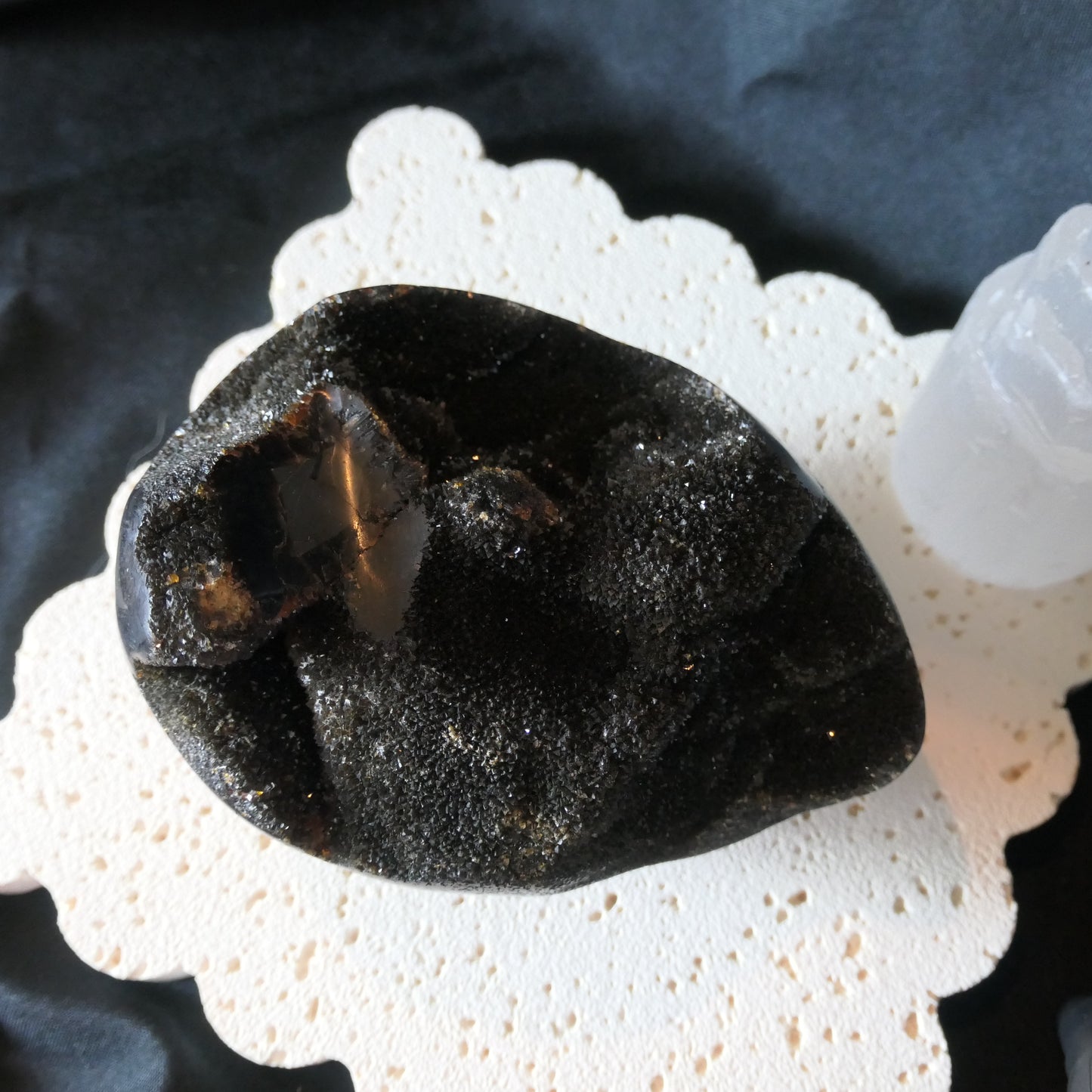 Velvet Septarian Egg - Large