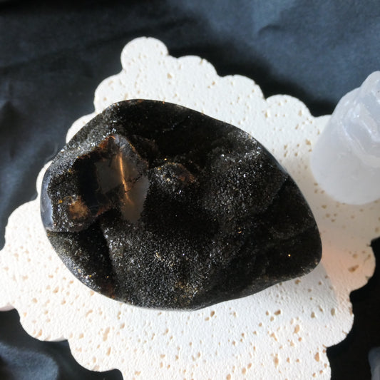 Velvet Septarian Egg - Large