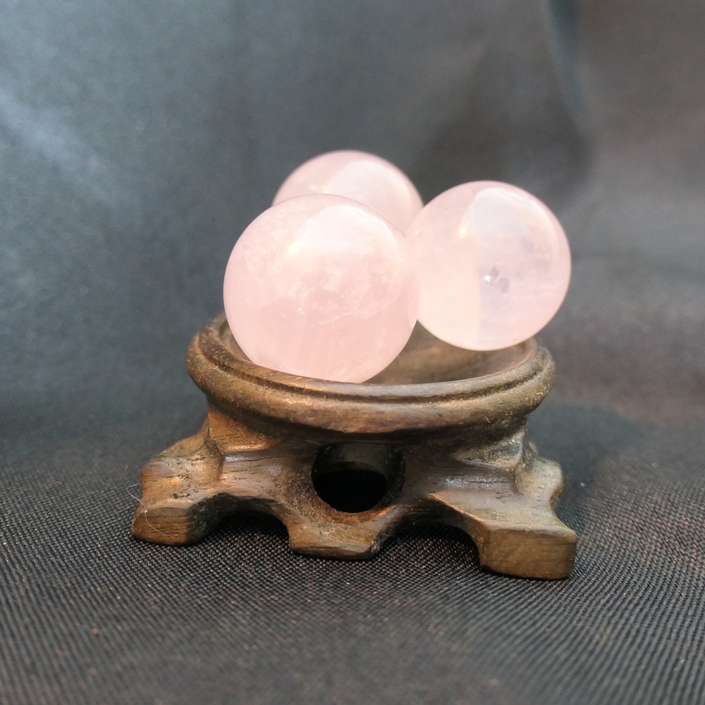Rose Quartz sphere - mini