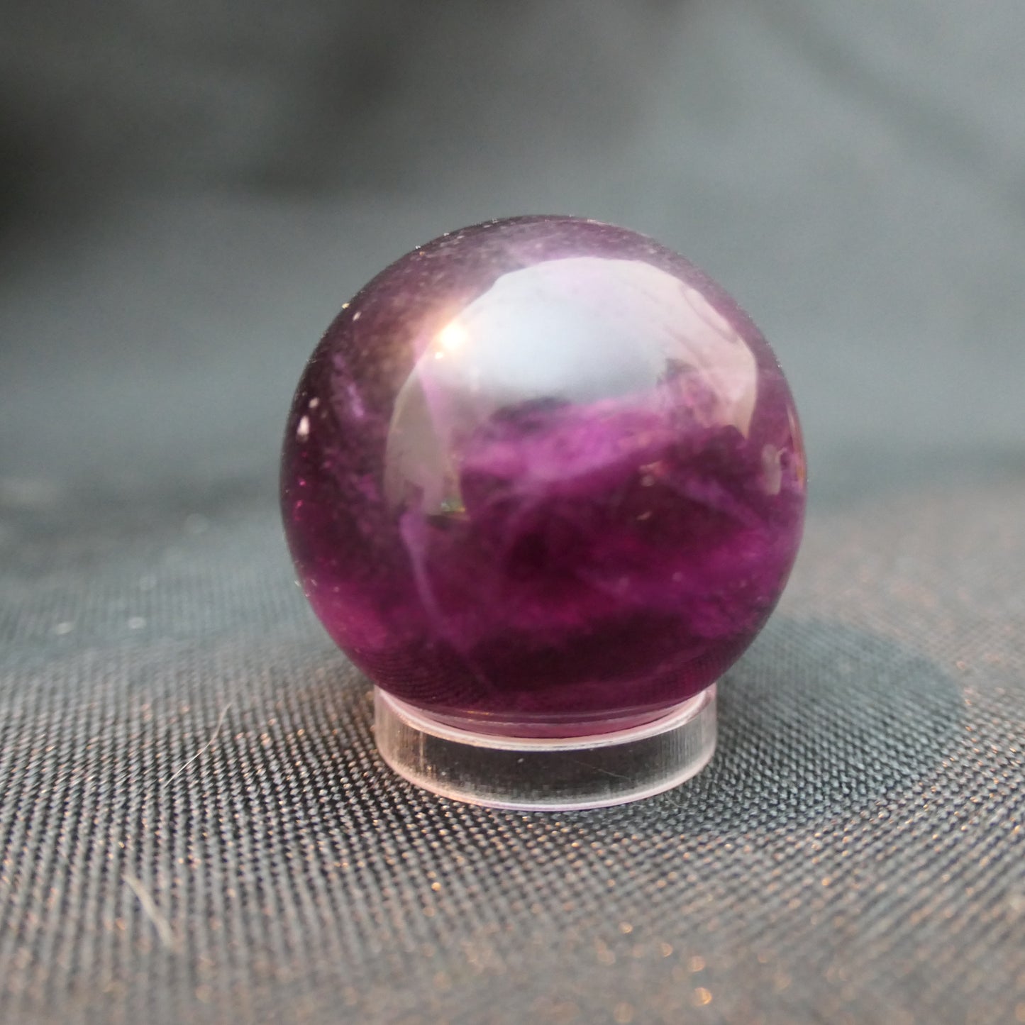 Fluorite sphere - mini