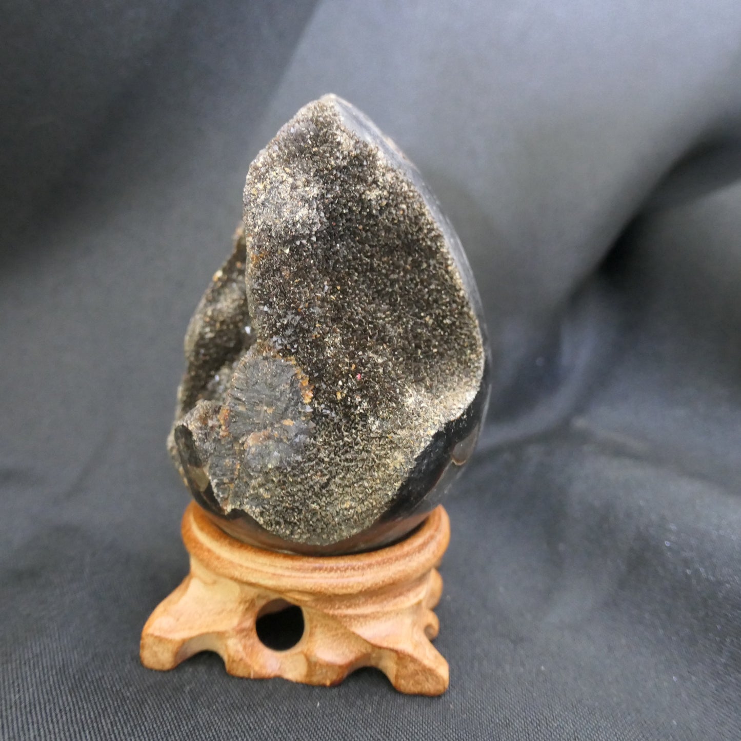 Velvet Septarian Egg - Medium 02