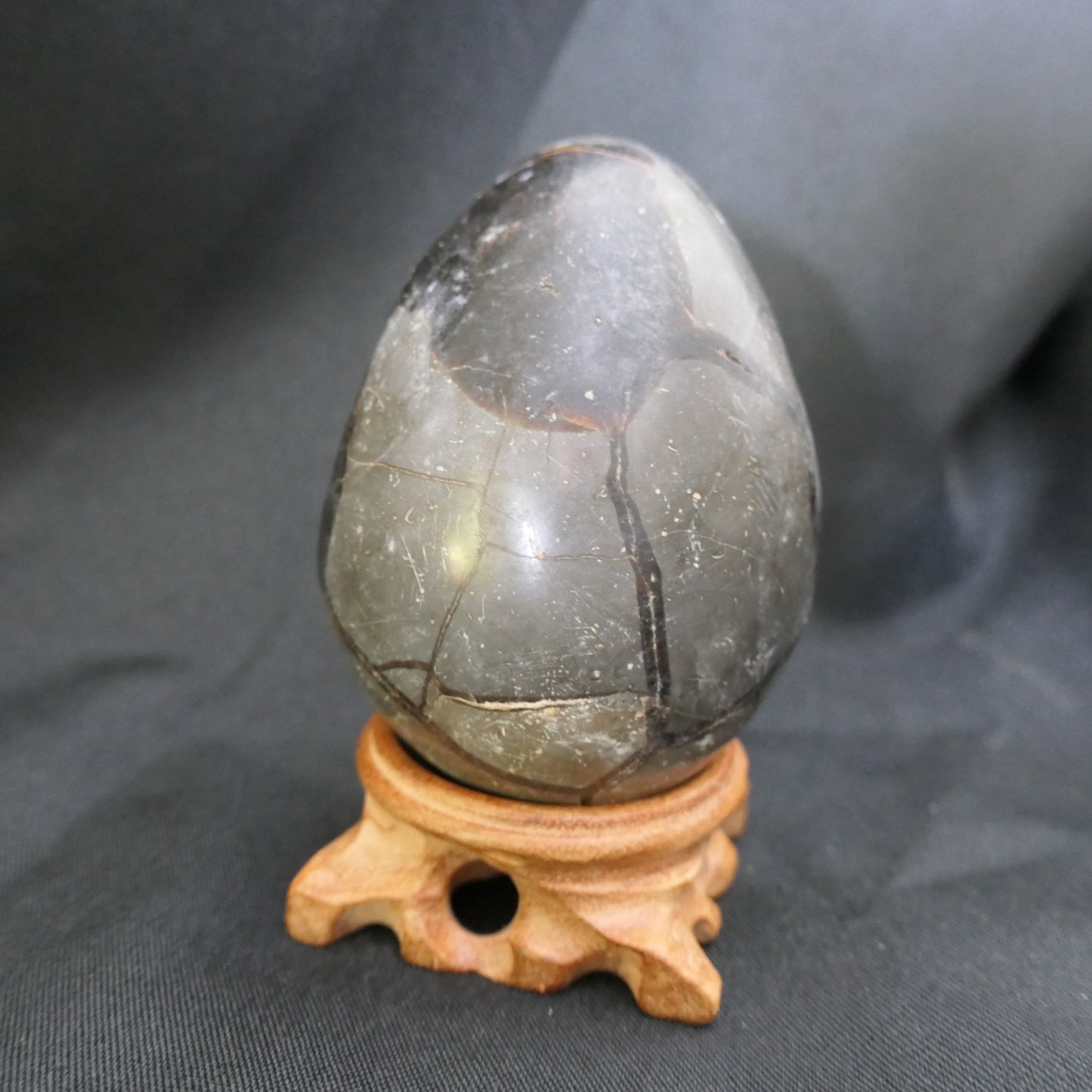 Velvet Septarian Egg - Medium 02