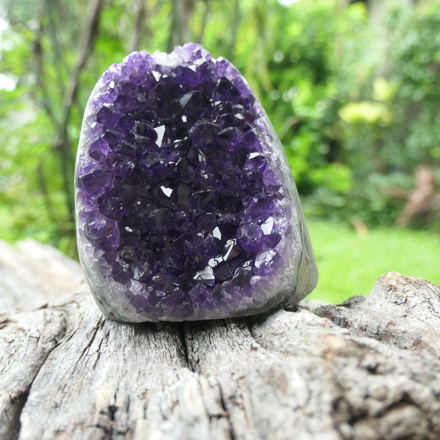 Amethyst Cut Base A Grade