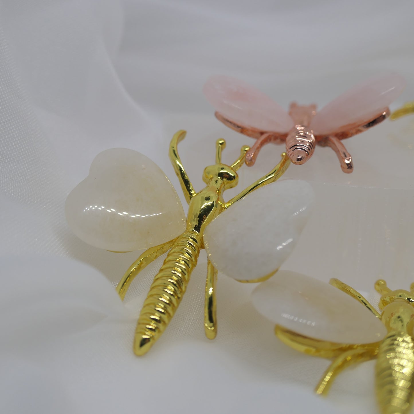 Dragonfly heart wings