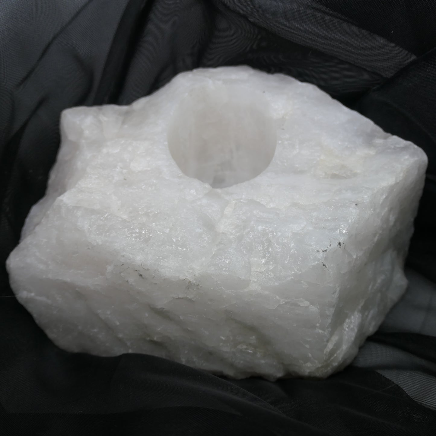 Quartz tealigh candle / plant holder