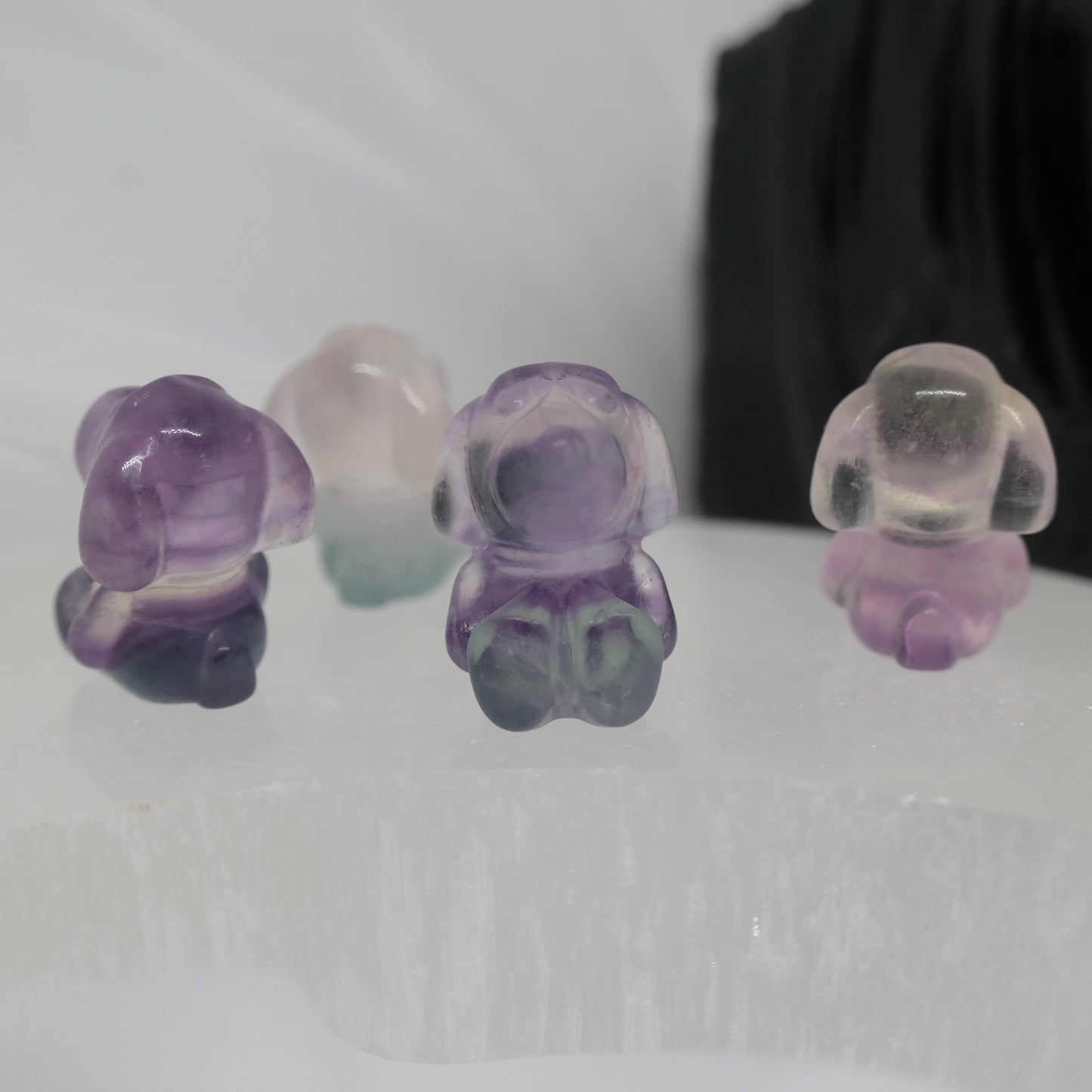 Mini Fluorite Carving Snoopy