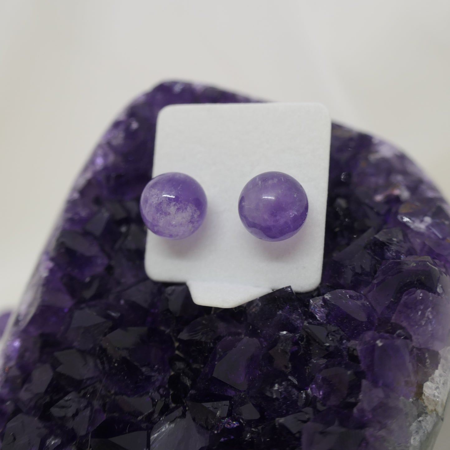 Amethyst 8mm bead studs 925