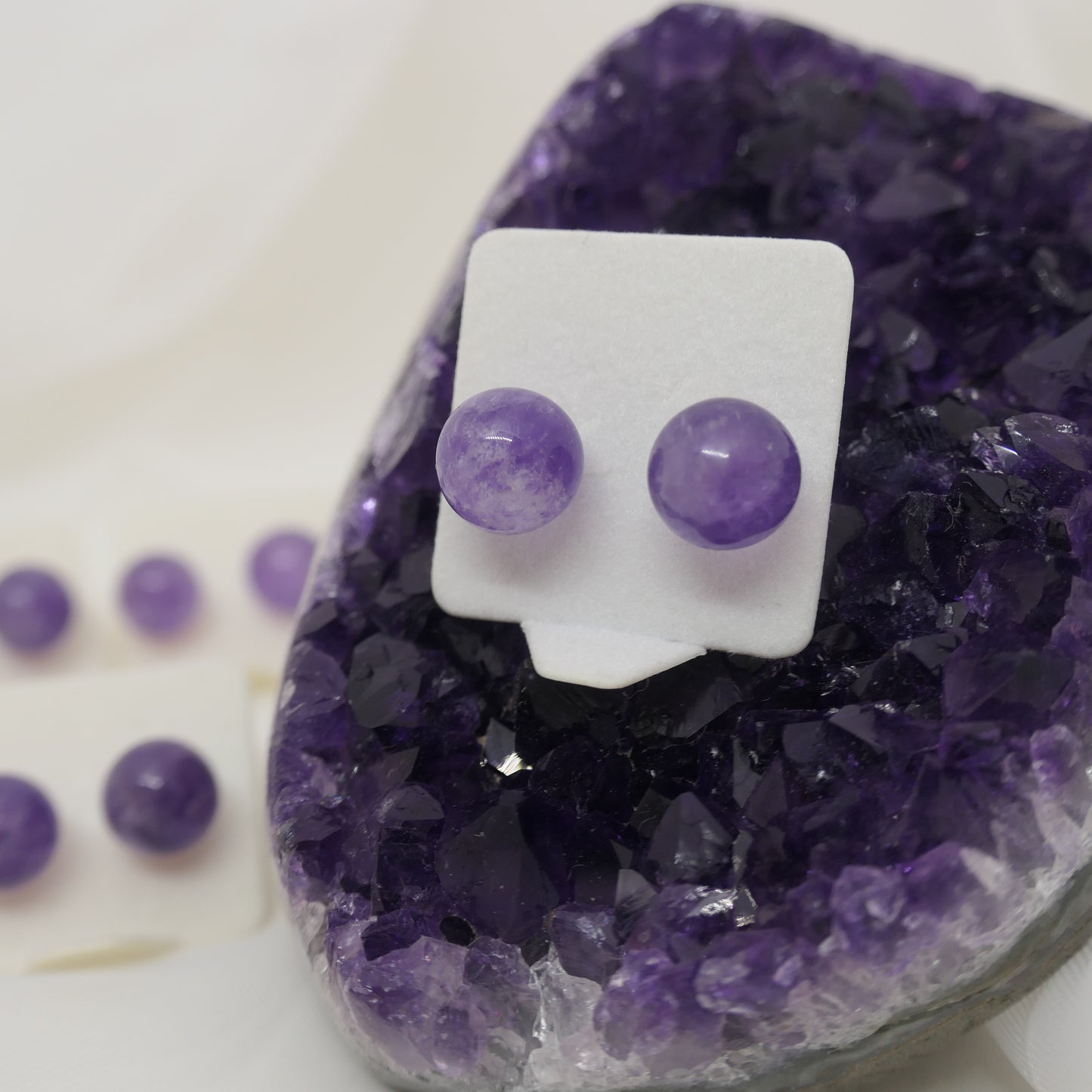 Amethyst 8mm bead studs 925