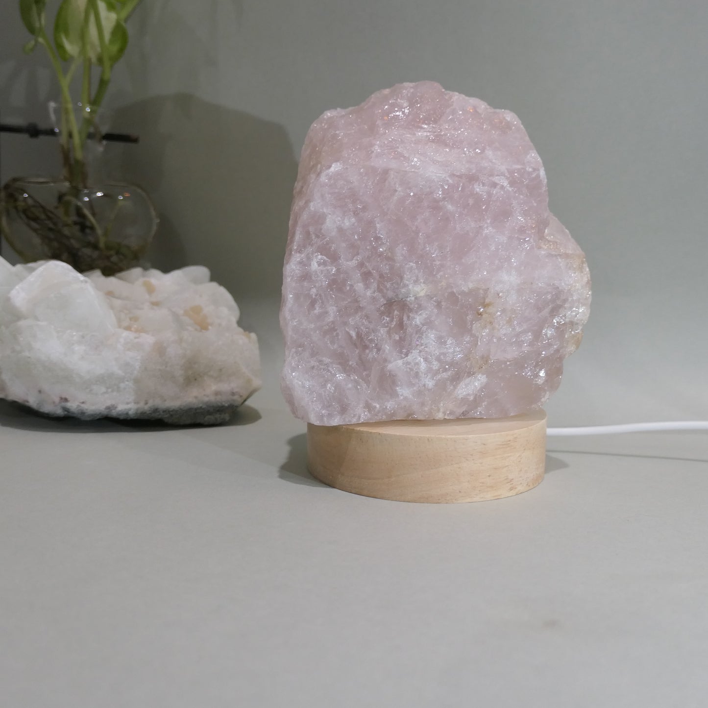 Rose quartz lamp small 1B