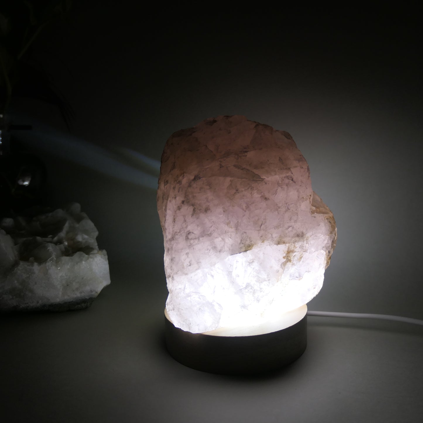 Rose quartz lamp small 1B