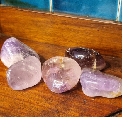 Amethyst Tumbled Stones - 3-4cm