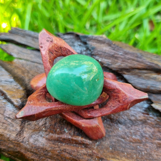 Green Aventurine Tumbled Stone A Grade