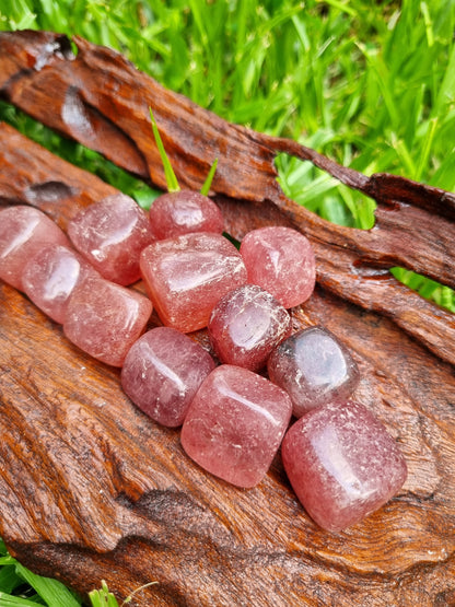 Strawberry Quartz Cubes