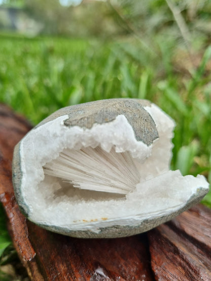 Scolecite Specimen