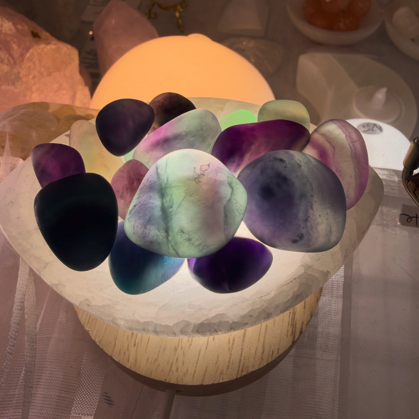 Fluorite tumble fire bowl