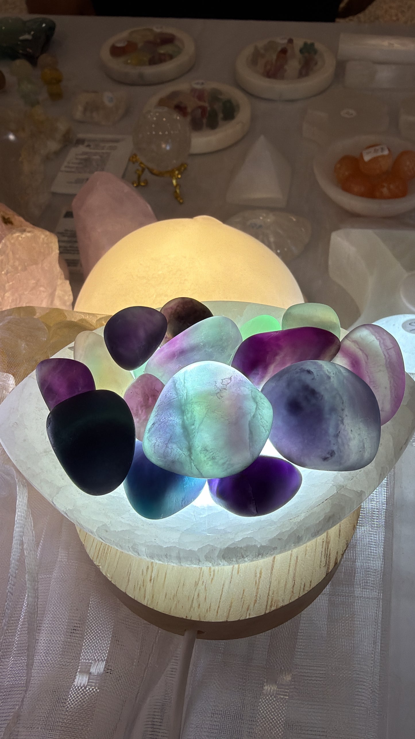 Fluorite tumble fire bowl