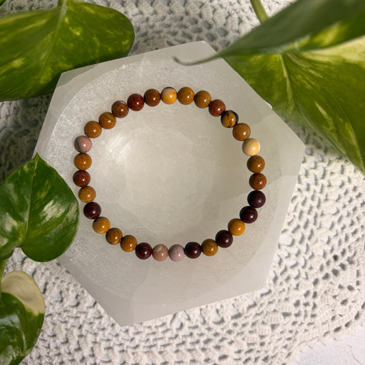 Mookaite Bead Bracelet 6mm