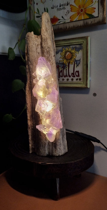 Crystal Lamp - Amethyst
