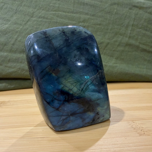 Labradorite free form LFF3