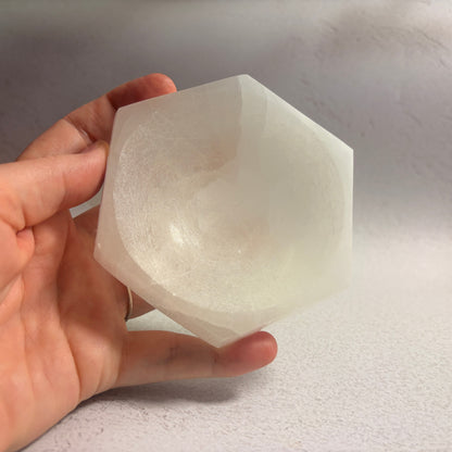 Fluorite tumble fire bowl