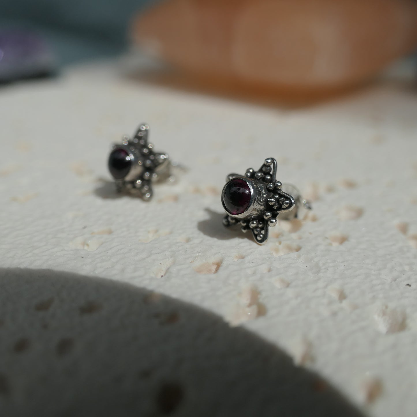 Garnet Starfish Studs - 925