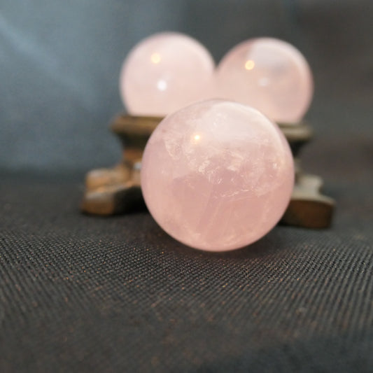 Rose Quartz sphere - mini