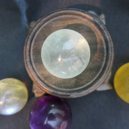 Fluorite sphere - mini