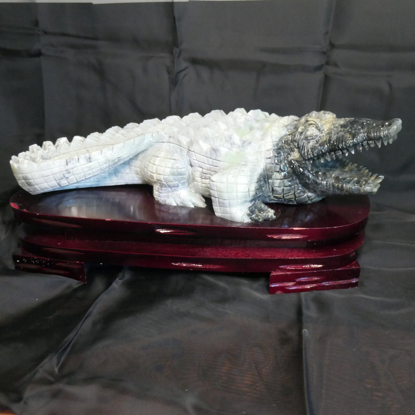 'Murry' Serpentine Crocodile Carving