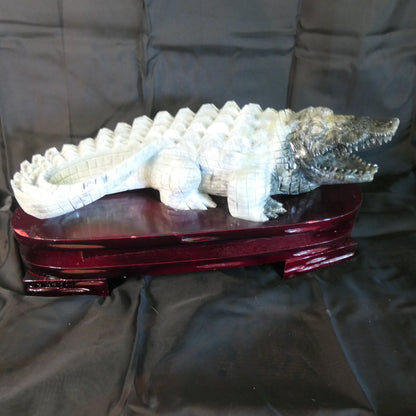 'Murry' Serpentine Crocodile Carving