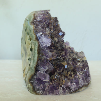 Amethyst Cut base 48b- Madagascar