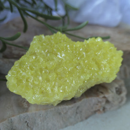 Sulphur Cluster #1 on Matrix