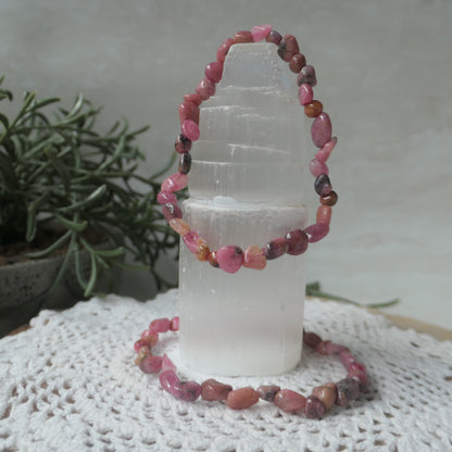 Rhodonite nugget bracelet 4-6mm