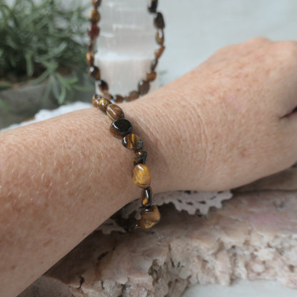 Gold Tigers Eye Nugget Bracelet 4-6mm