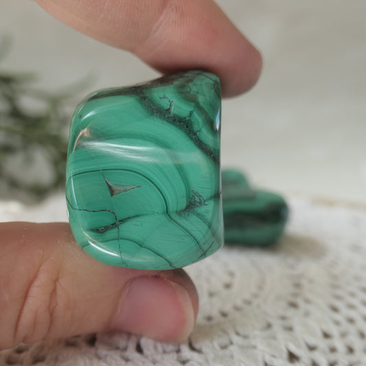 Malachite Tumble Stones