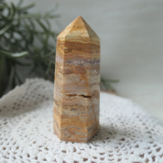 Crazy Lace Agate Tower 1