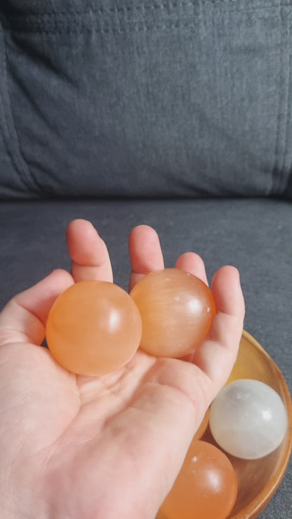 Selenite Boading Balls